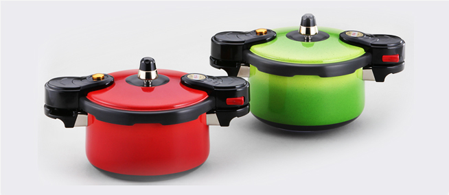 TWO-TONE PRESSURE COOKER